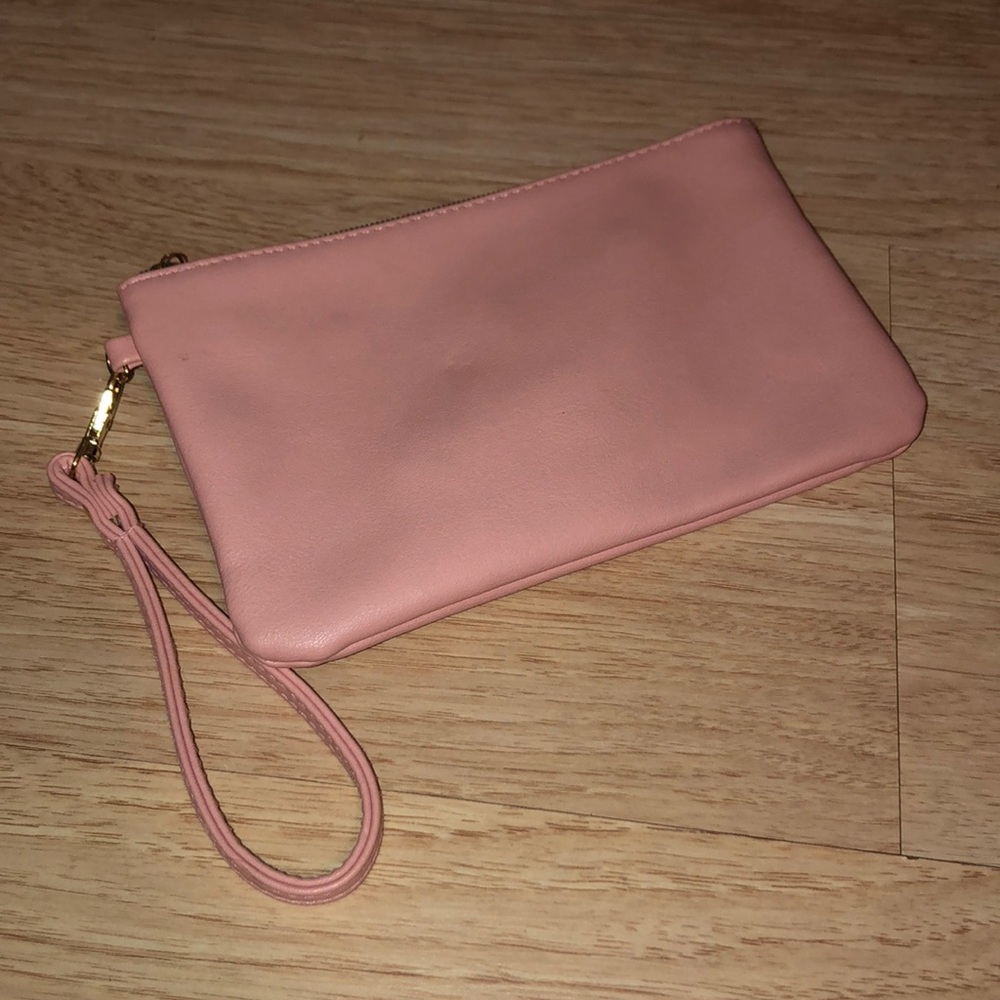 💕💕👛